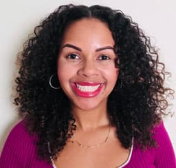 Photo of Dr. Melissa Santiago, Psy.D